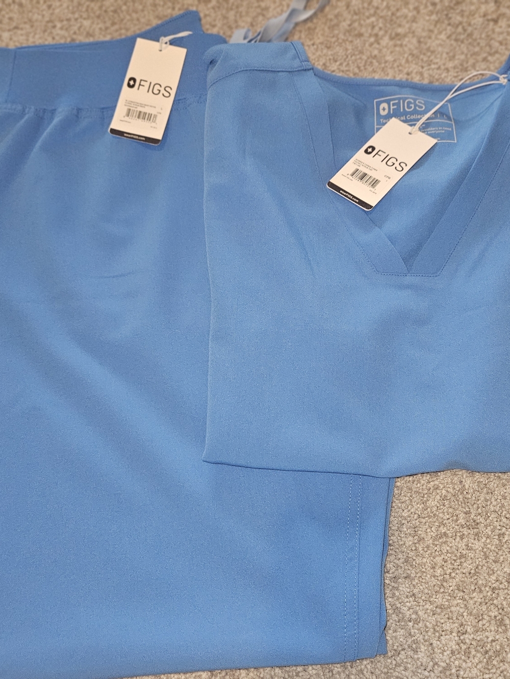 FIGS Womens Scrub Set In CAPRI Blu